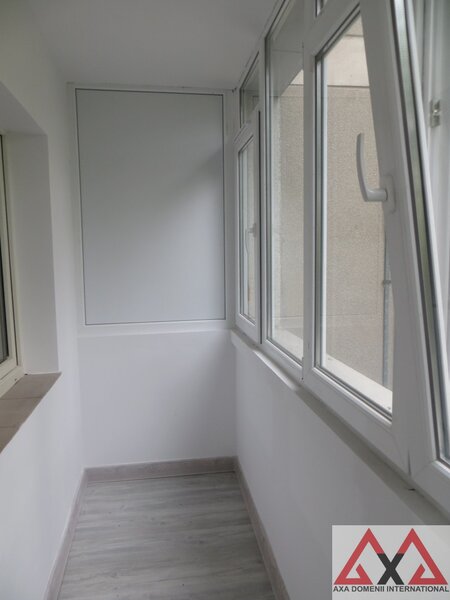 Tineretului, vedere parc, decomandat